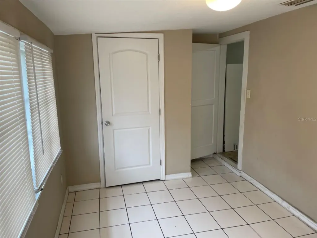 5013 20th Street N St Petersburg FL 33714