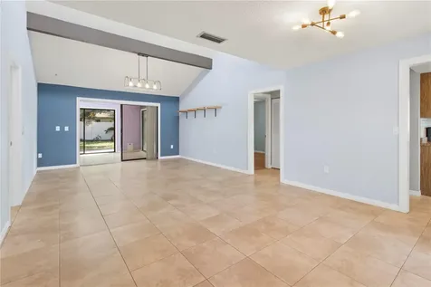 4152 Palau Drive Sarasota FL 34241