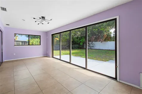 4152 Palau Drive Sarasota FL 34241