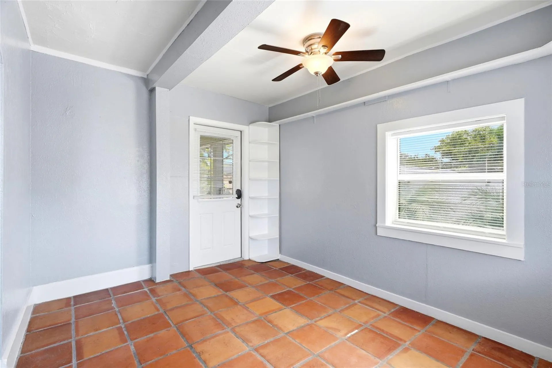 725 8th Street N St Petersburg FL 33701