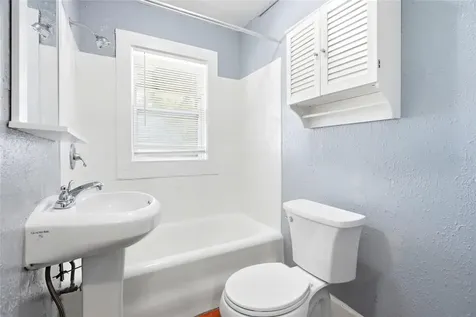 725 8th Street N St Petersburg FL 33701