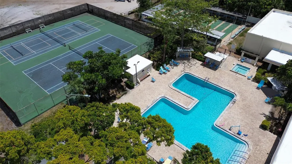 6190 80th Street N St Petersburg FL 33709