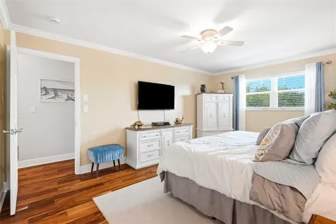 6190 80th Street N St Petersburg FL 33709