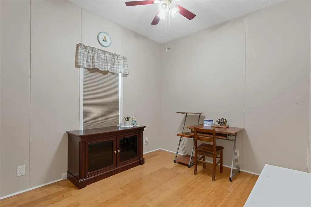 18303 SW 27th Street Dunnellon FL 34432