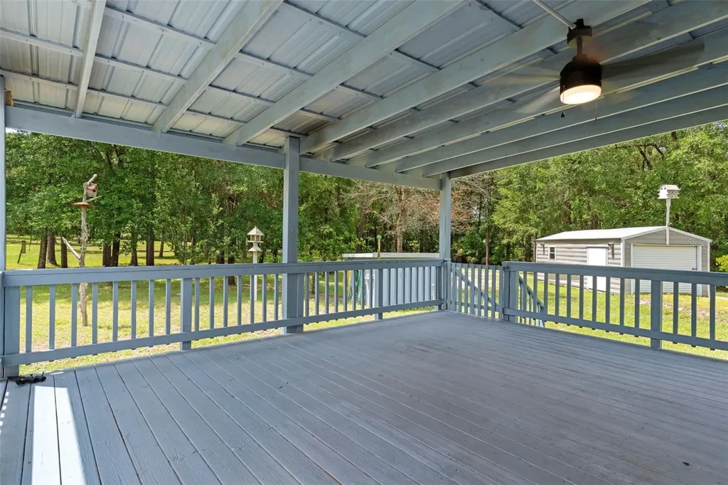 18303 SW 27th Street Dunnellon FL 34432