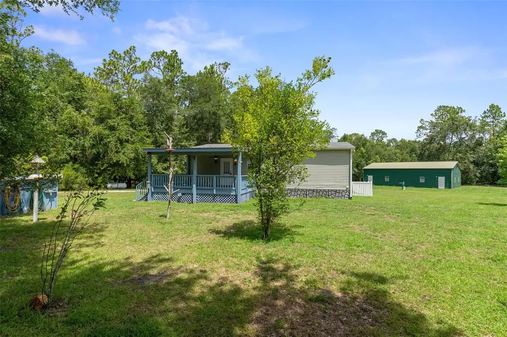 18303 SW 27th Street Dunnellon FL 34432