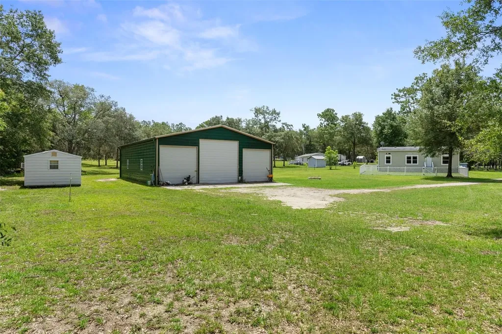 18303 SW 27th Street Dunnellon FL 34432