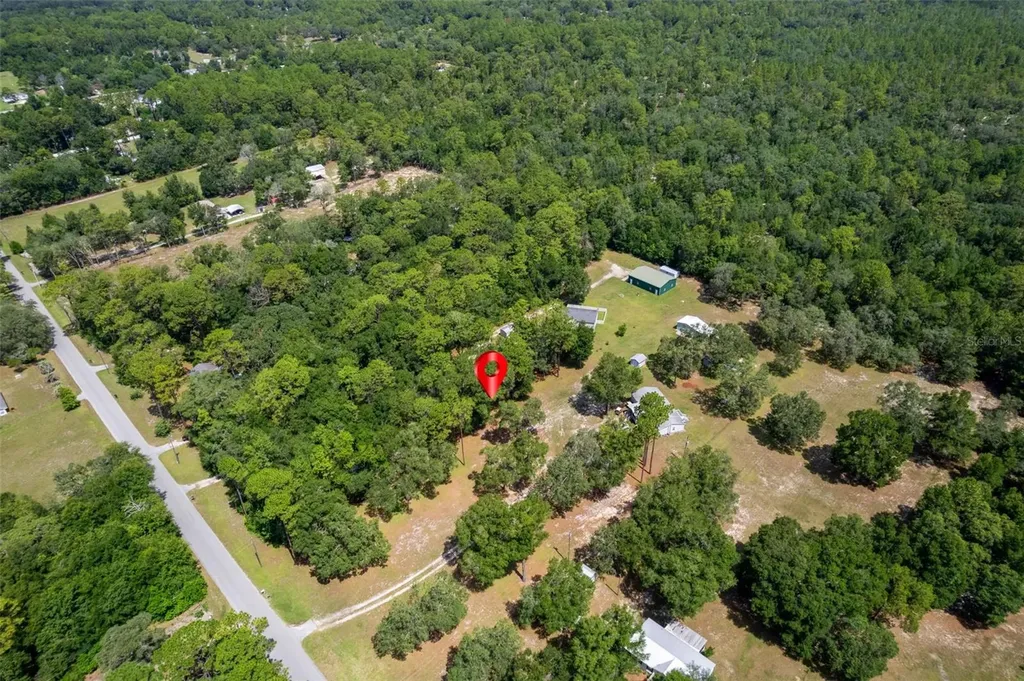 18303 SW 27th Street Dunnellon FL 34432