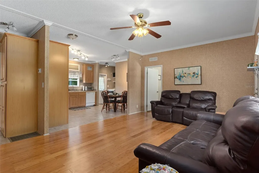 18303 SW 27th Street Dunnellon FL 34432