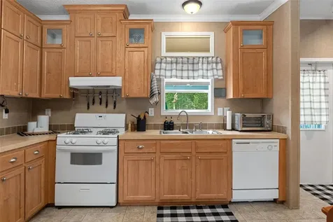 18303 SW 27th Street Dunnellon FL 34432