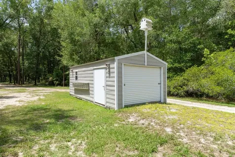 18303 SW 27th Street Dunnellon FL 34432