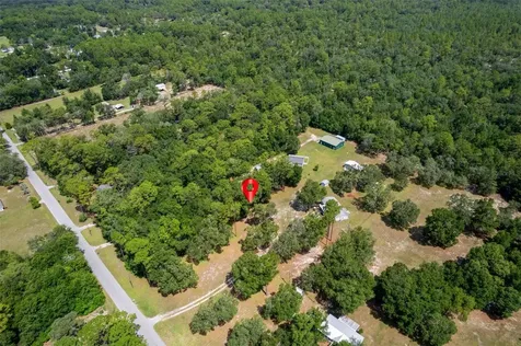 18303 SW 27th Street Dunnellon FL 34432