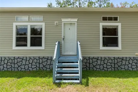 18303 SW 27th Street Dunnellon FL 34432