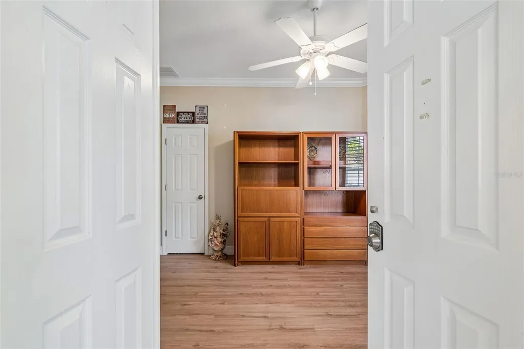 8040 57th Street N Pinellas Park FL 33781