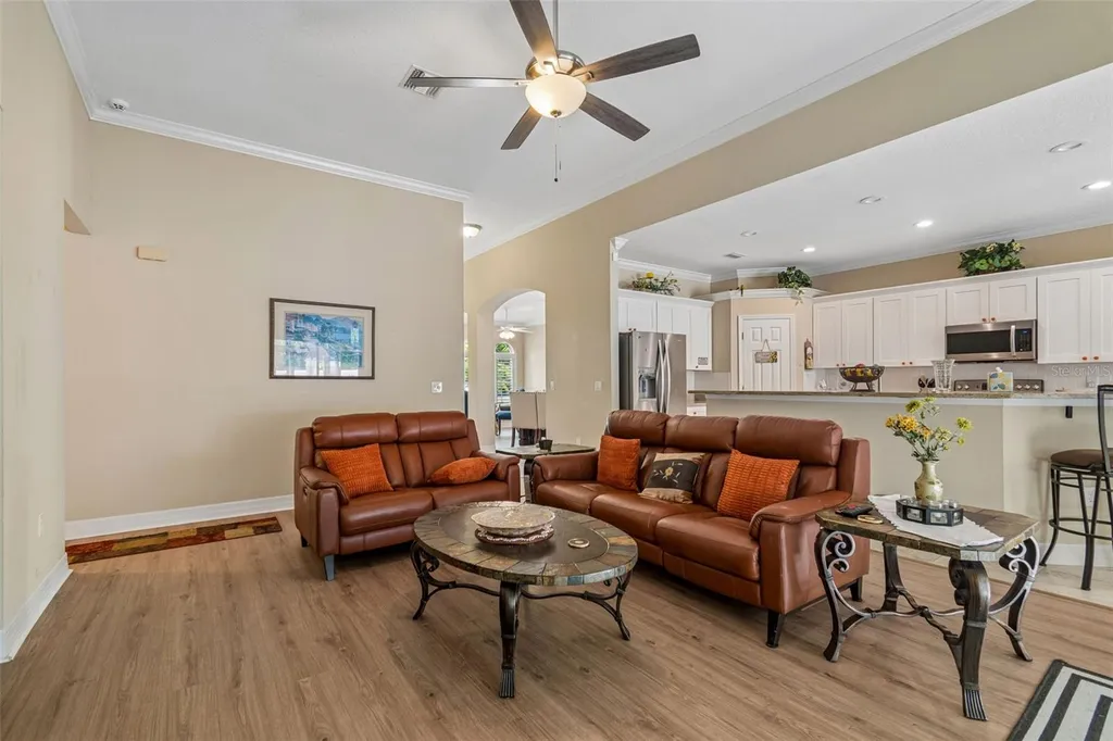 8040 57th Street N Pinellas Park FL 33781