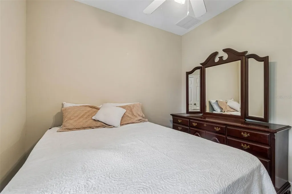 8040 57th Street N Pinellas Park FL 33781