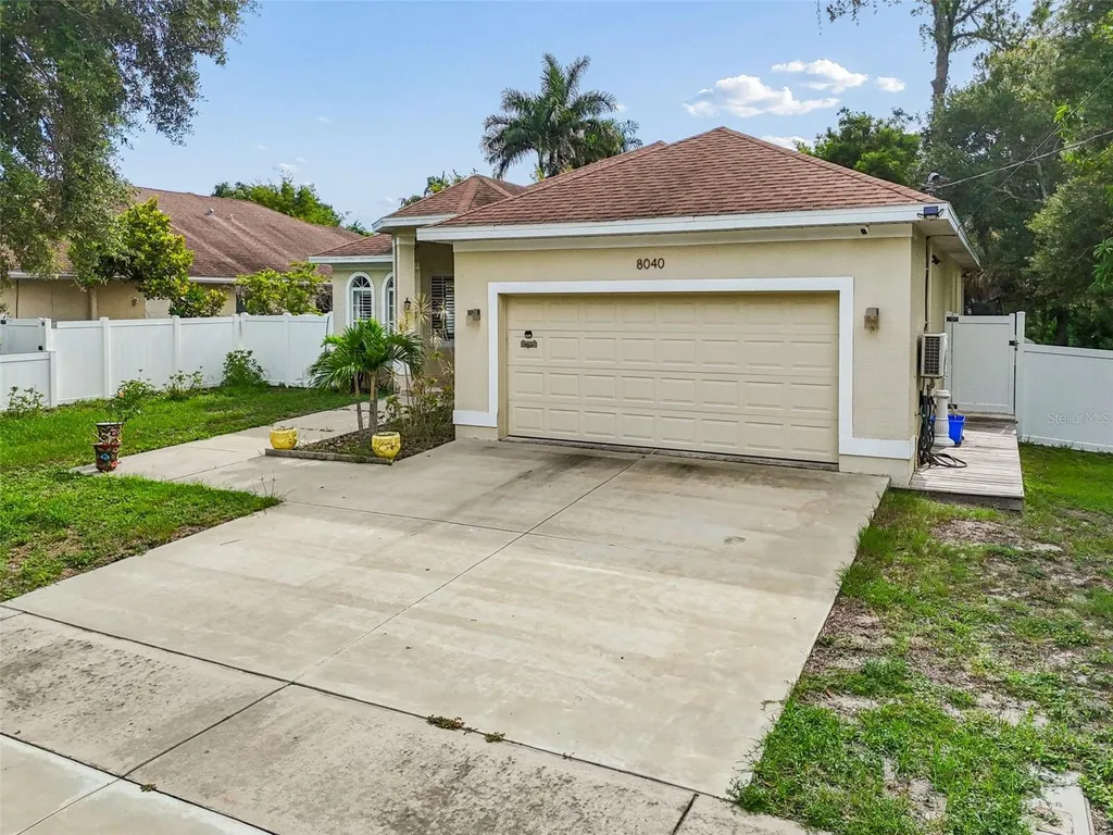 8040 57th Street N Pinellas Park FL 33781