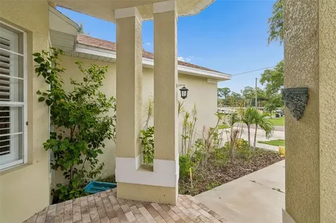 8040 57th Street N Pinellas Park FL 33781