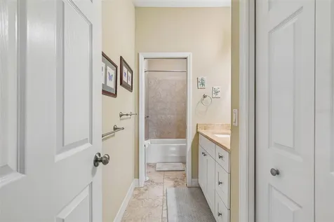 8040 57th Street N Pinellas Park FL 33781