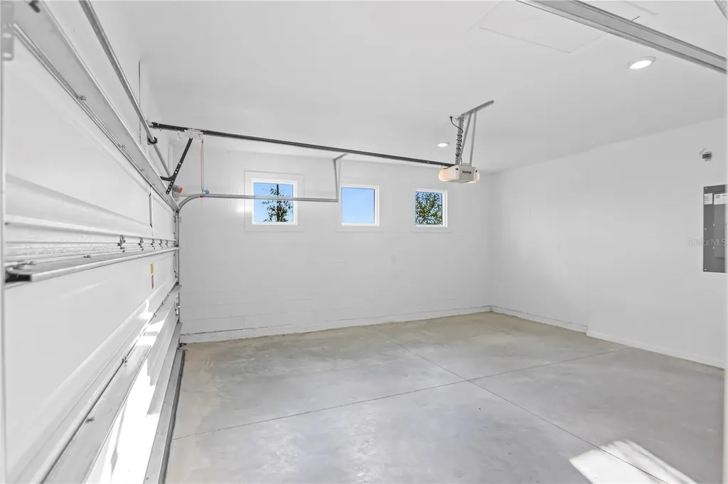563 Hammock Oaks Boulevard Lady Lake FL 32159