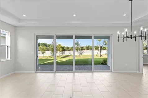 563 Hammock Oaks Boulevard Lady Lake FL 32159