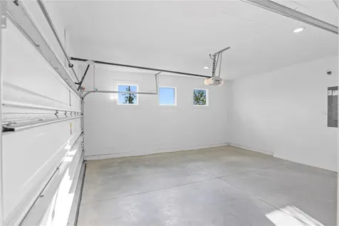 563 Hammock Oaks Boulevard Lady Lake FL 32159