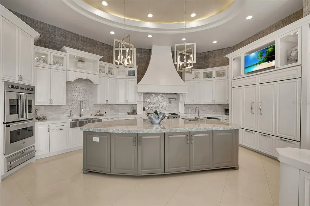 1372 Harbor Drive Sarasota FL 34239