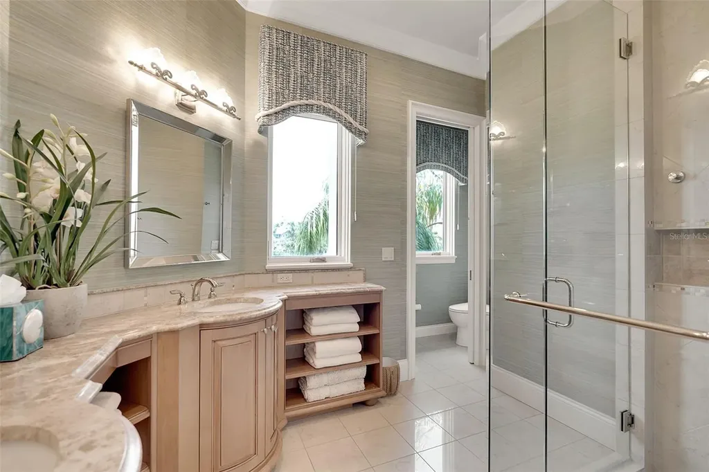 1372 Harbor Drive Sarasota FL 34239