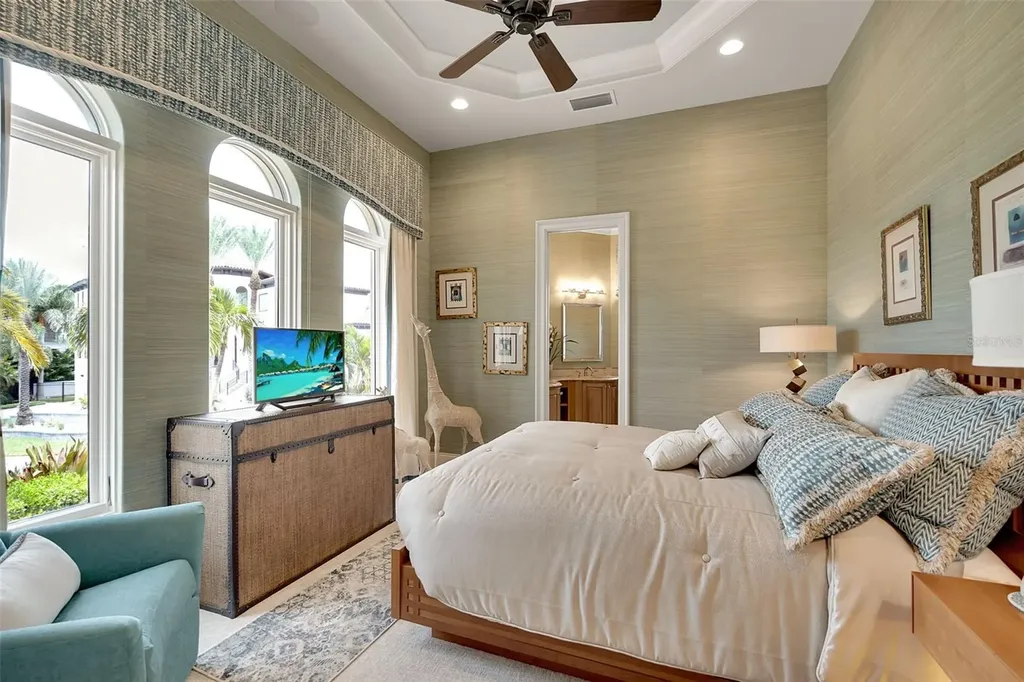 1372 Harbor Drive Sarasota FL 34239