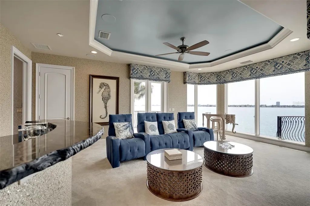1372 Harbor Drive Sarasota FL 34239