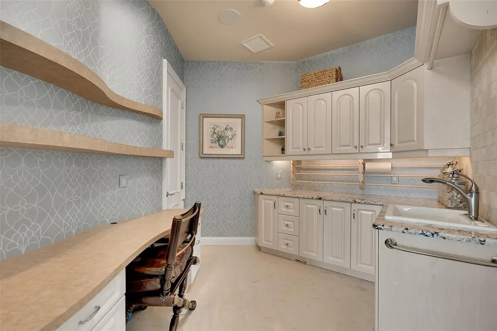 1372 Harbor Drive Sarasota FL 34239