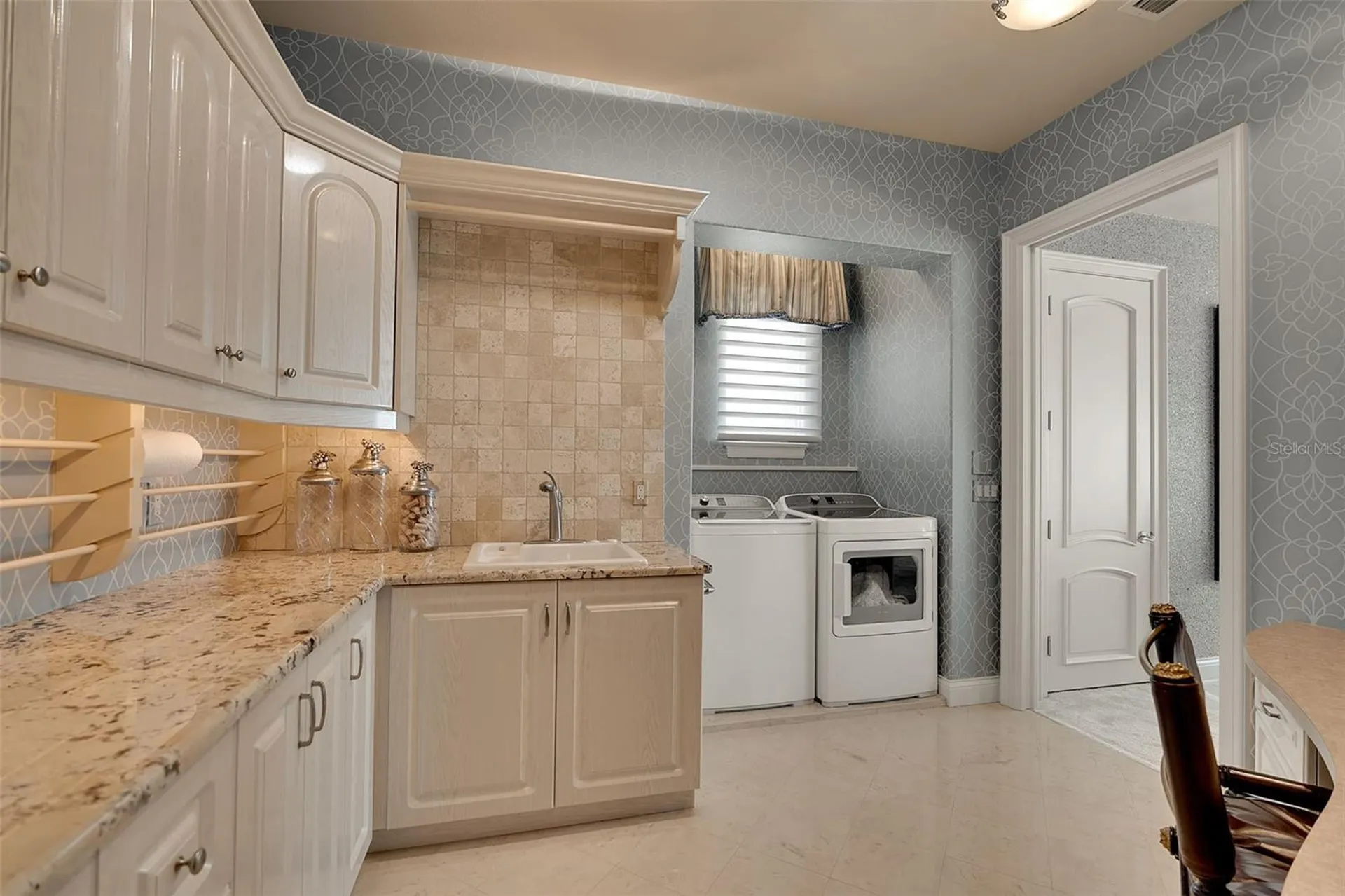 1372 Harbor Drive Sarasota FL 34239