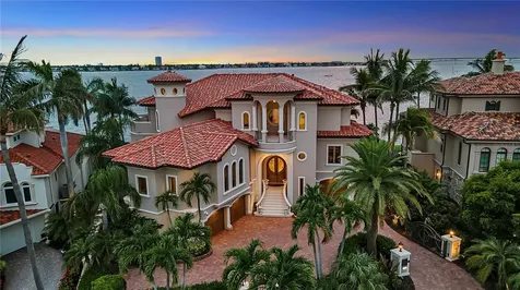 1372 Harbor Drive Sarasota FL 34239