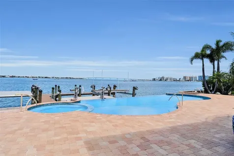 1372 Harbor Drive Sarasota FL 34239