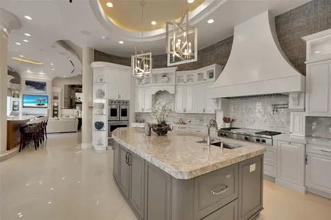 1372 Harbor Drive Sarasota FL 34239