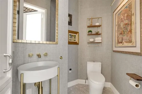 1372 Harbor Drive Sarasota FL 34239