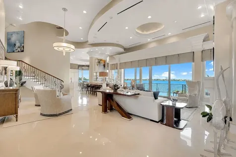 1372 Harbor Drive Sarasota FL 34239