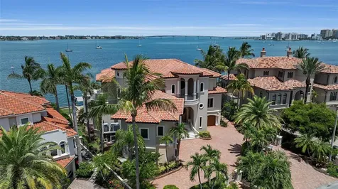 1372 Harbor Drive Sarasota FL 34239