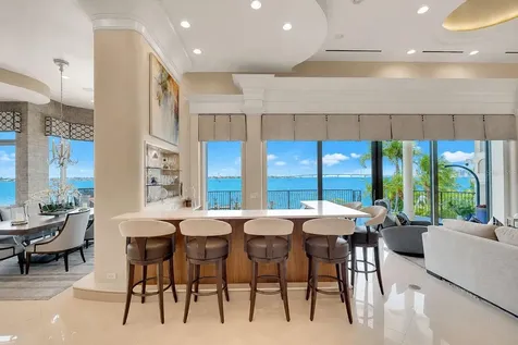 1372 Harbor Drive Sarasota FL 34239