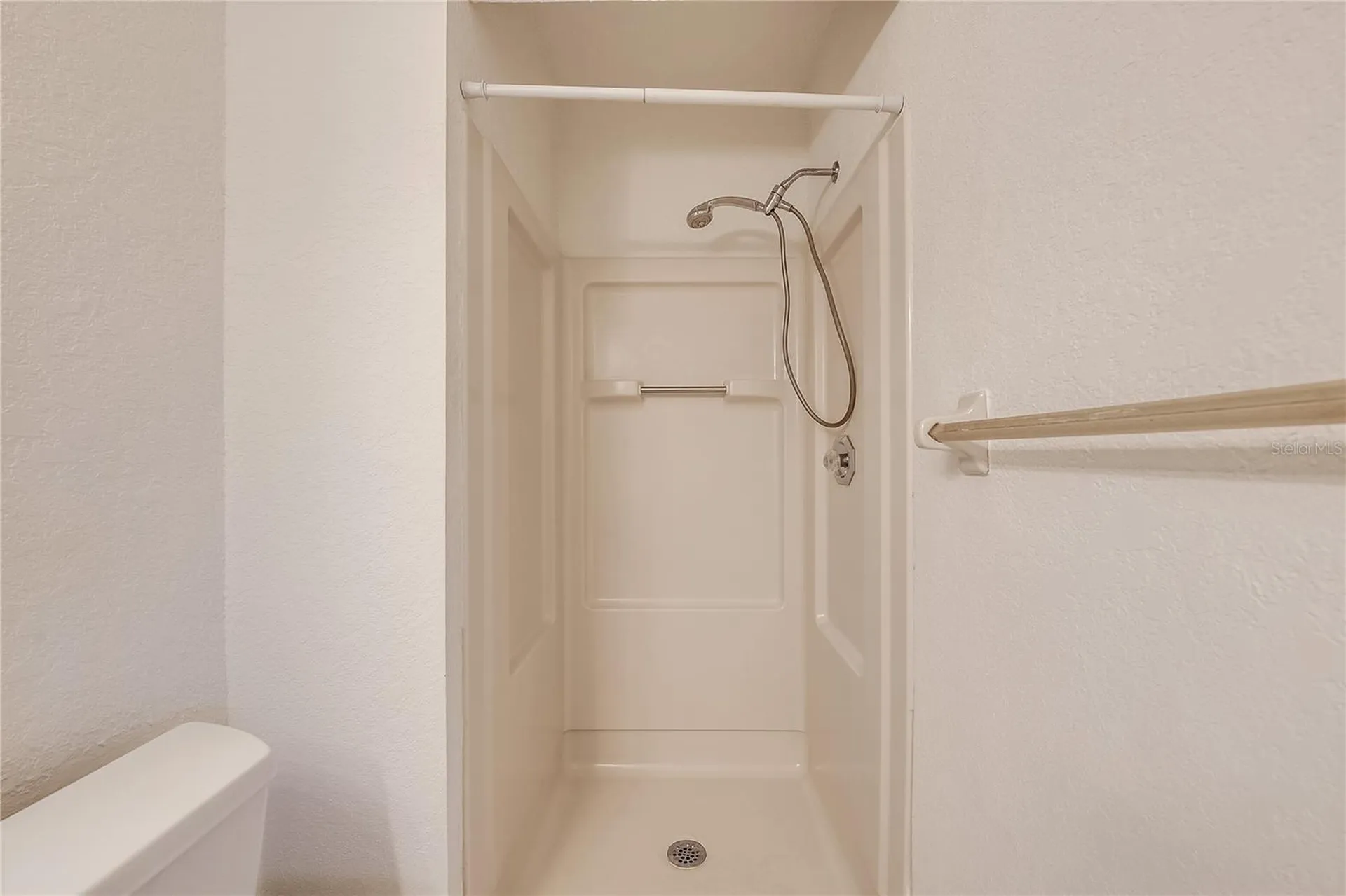 16547 Lake Brigadoon Circle Tampa FL 33618