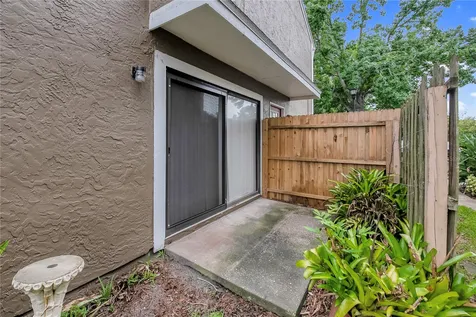 16547 Lake Brigadoon Circle Tampa FL 33618
