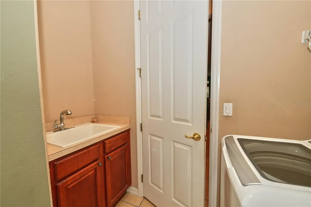 5058 Otters Den Trail Sanford FL 32771