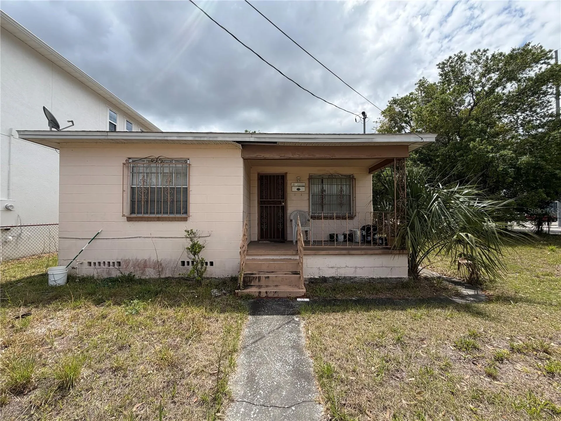 2342 W Chestnut Street Tampa FL 33607
