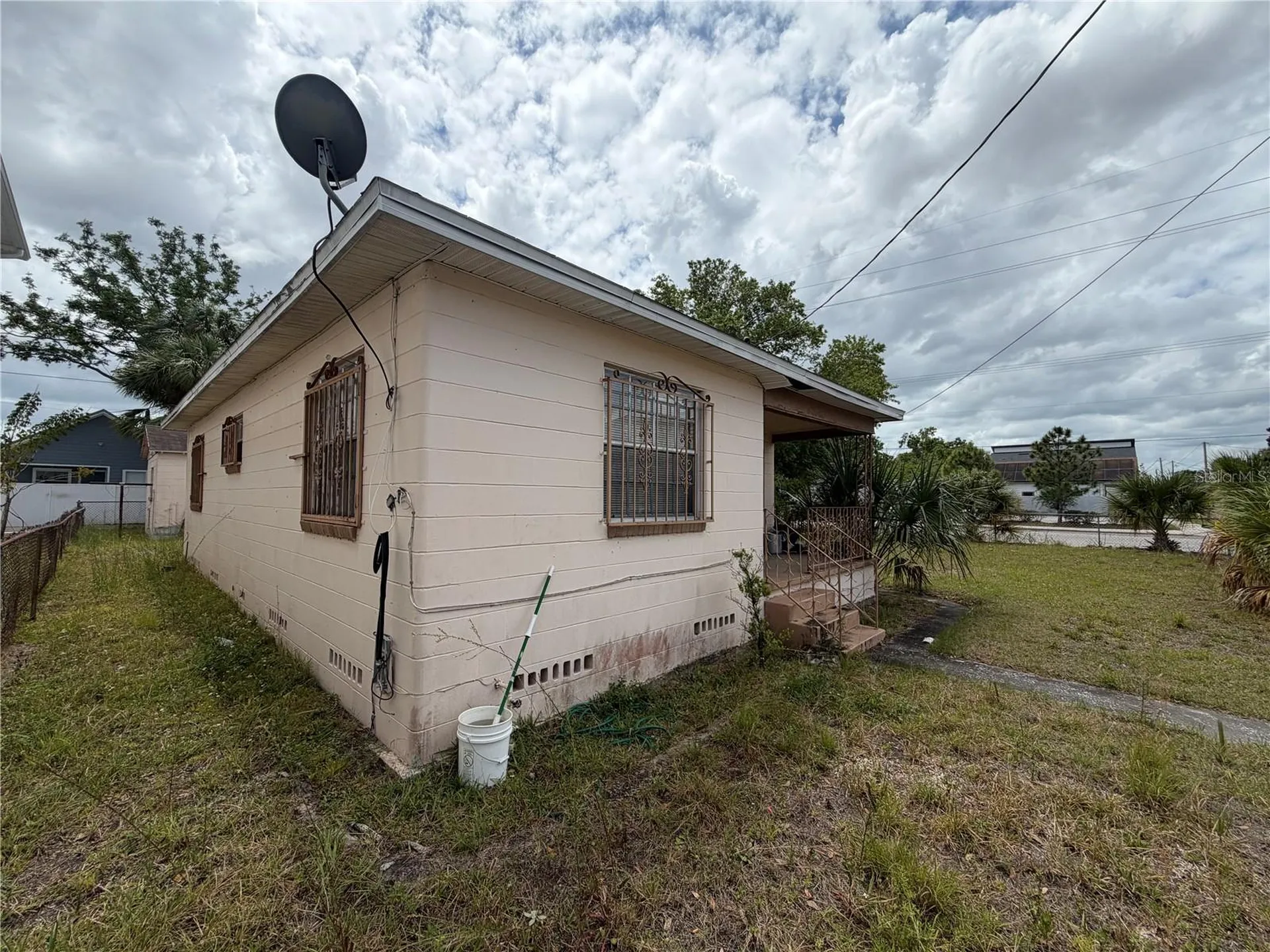 2342 W Chestnut Street Tampa FL 33607