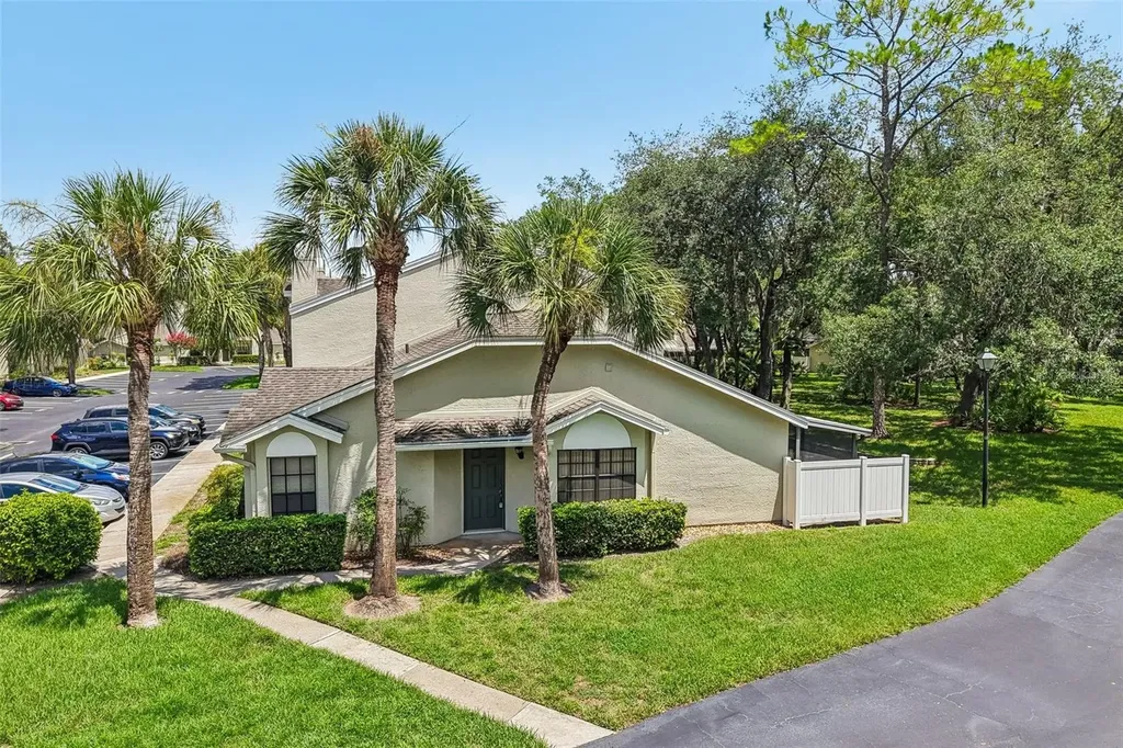 5100 Burchette Road Tampa FL 33647