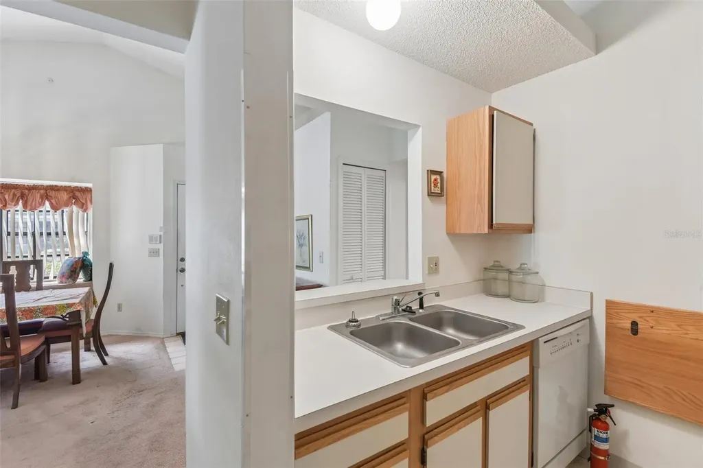 5100 Burchette Road Tampa FL 33647