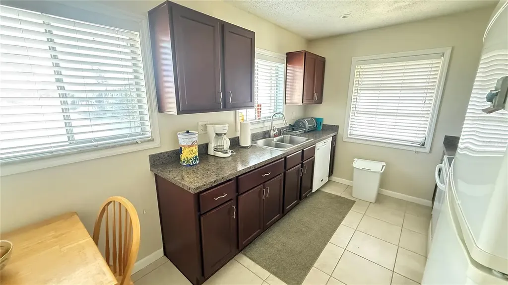 1528 Council Drive Sun City Center FL 33573