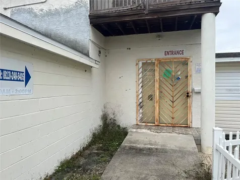3302 E Dr Martin Luther King Jr Boulevard Tampa FL 33610