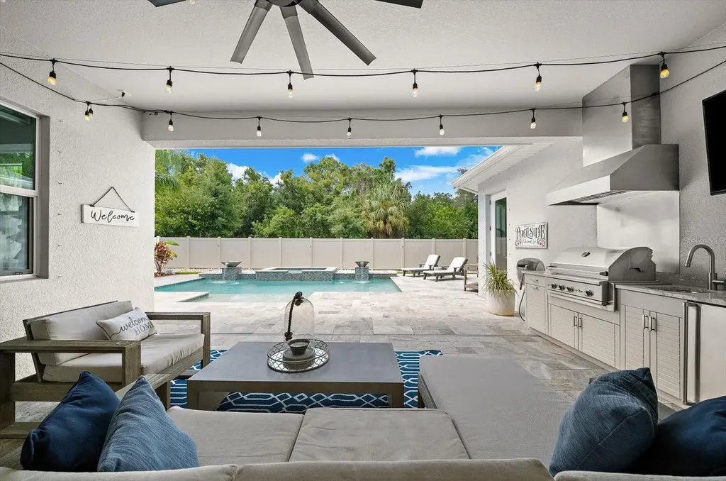 2013 Bee Branch Court Palm Harbor FL 34683