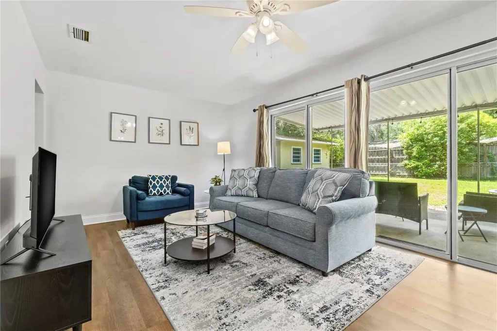 3850 NW 16th Place Gainesville FL 32605